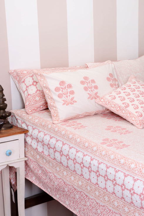 40s Cotton Pillow Cover in Floral Block Print