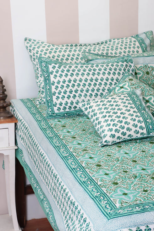 40s Cotton Pillow Cover in Floral Block Print