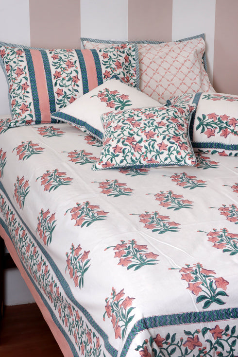 20s Cotton KING SIZE Bed Cover In Floral Block Print