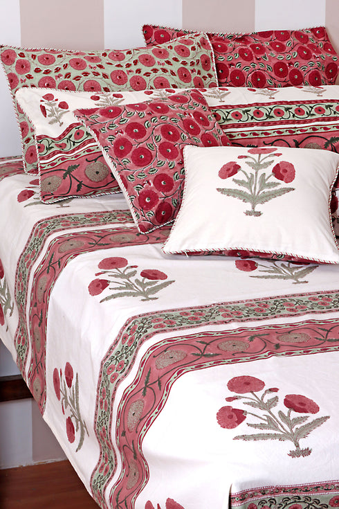 20s Cotton KING SIZE Bed Cover In Floral Block Print