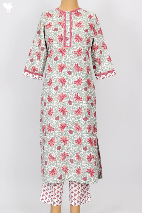 Cambric Cotton Kurta And Pant Set In Floral Print