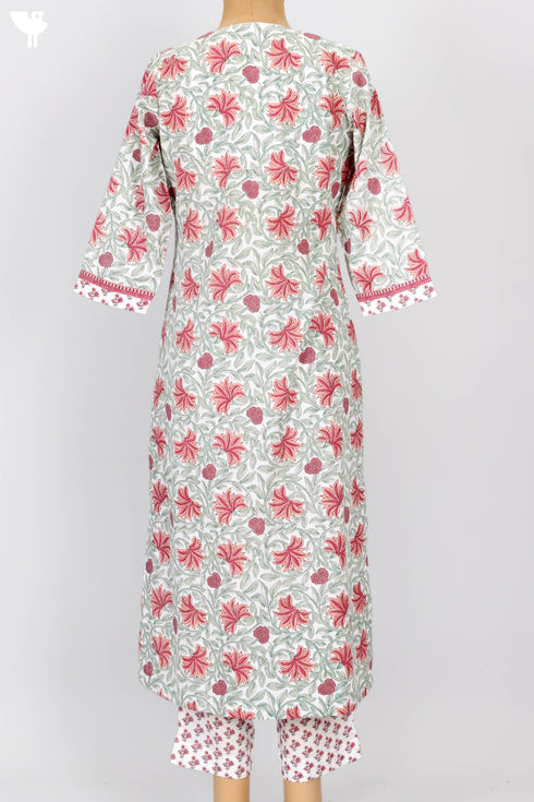 Cambric Cotton Kurta And Pant Set In Floral Print