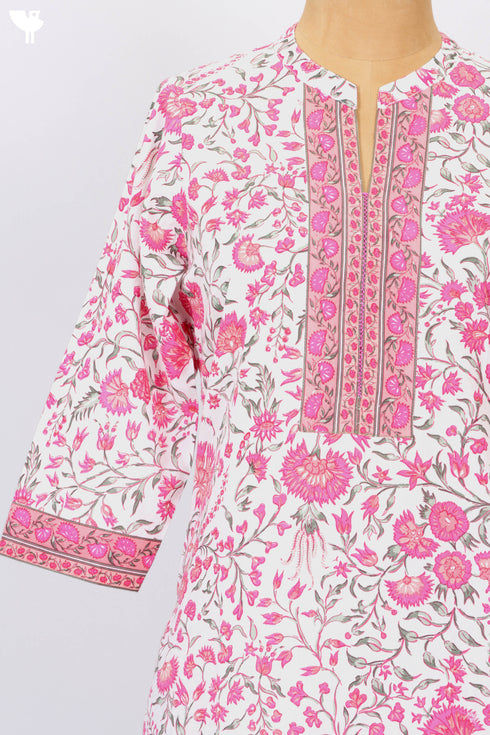 Cambric Cotton Kurta And Pant Set In Floral Print