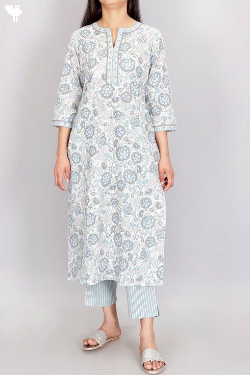 Cambric Cotton Kurta And Pant Set In Floral Print