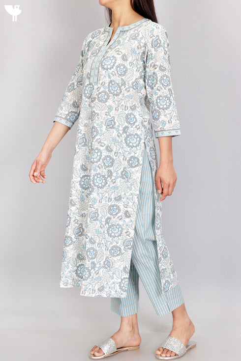Cambric Cotton Kurta And Pant Set In Floral Print