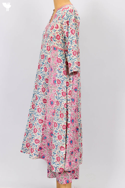 Mulmul CottonKurta And Pant Set In Floral Block Print