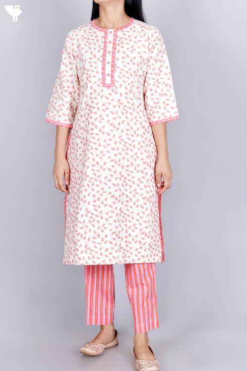 Brocade Kurta With Chanderi Silk Dupatta And Pant in Block Print