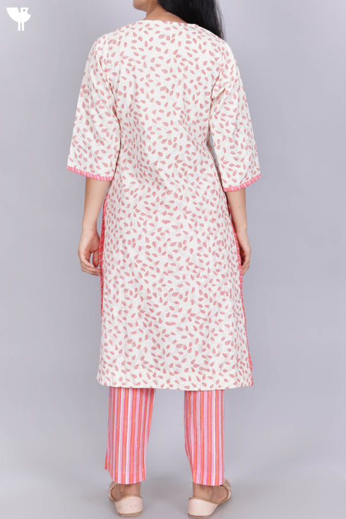 Brocade Kurta With Chanderi Silk Dupatta And Pant in Block Print