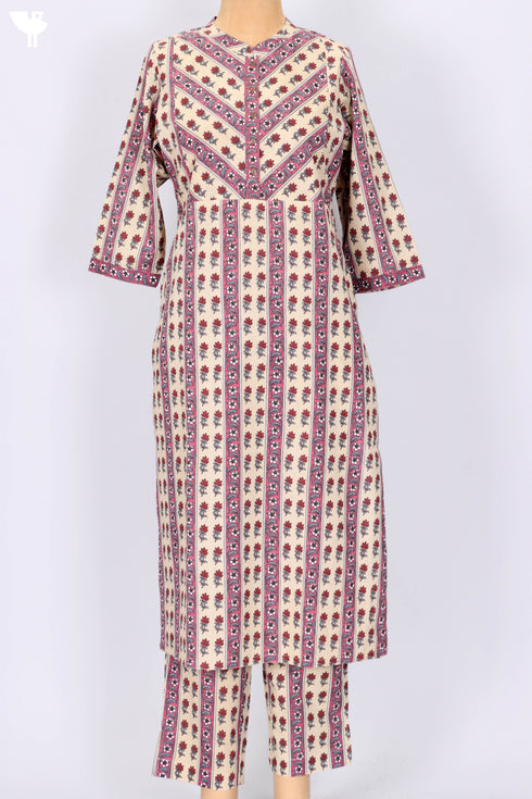 Cotton Kurta And Pant Set With Kota Doria Dupatta In Floral Print