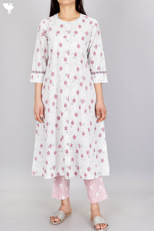 Slub Cotton Kurta And Pant Set In Floral Print