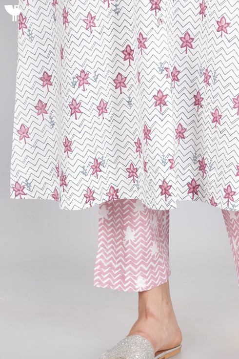 Slub Cotton Kurta And Pant Set In Floral Print