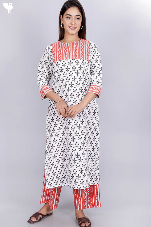 Cotton Kurta Pant Set With Kota Dupatta In Graphic Block Print