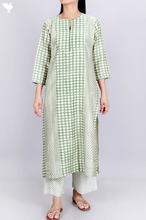 Chanderi Silk Kurta Pant Set With Dupatta In Geometric Block Print