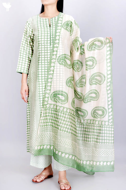 Chanderi Silk Kurta Pant Set With Dupatta In Geometric Block Print