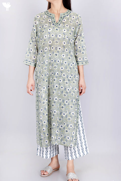 Mulmul Cotton Kurta And Pant Set In Block Print