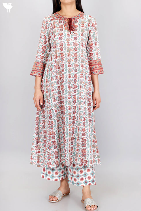 Mulmul Cotton Kurta And Pant Set In Floral Block Print