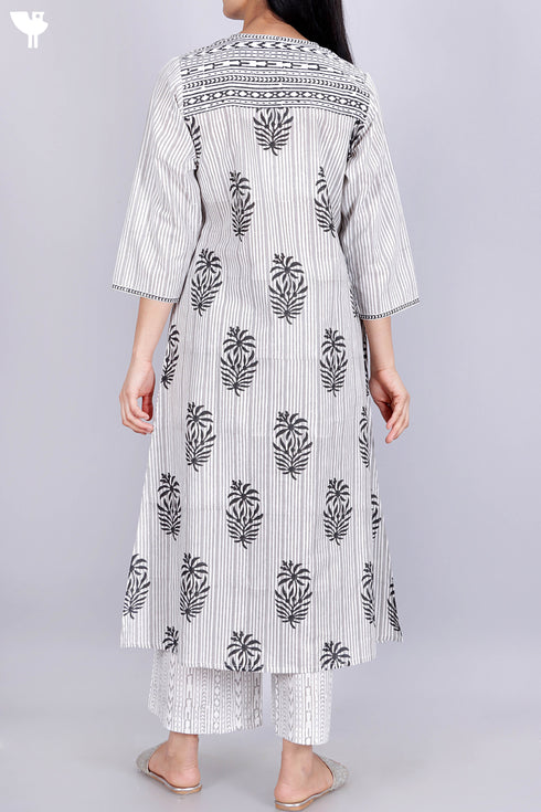Cambric Cotton Kurta And Pant In Statement Block Print