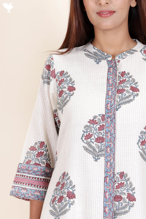 Bengal Cotton Kurta And Pant Set With Kota Doria Dupatta