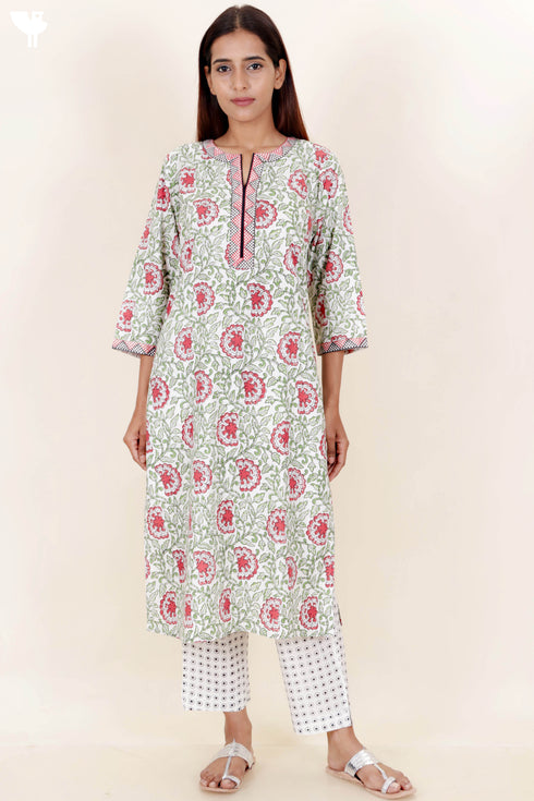 Bizzy Lizzy Cotton Kurta Pant Set With Chiffon Dupatta In Block Print