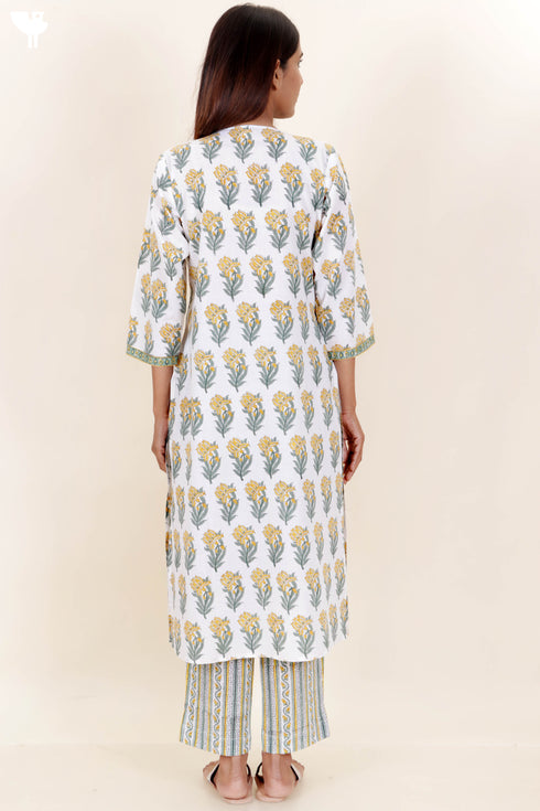Cotton Kurta And Pant Set In Block Print