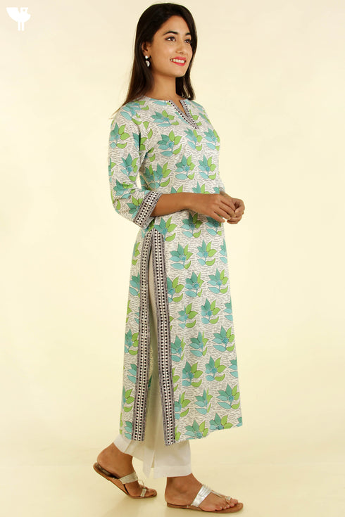 Bizzy Lizzy Kurta and Chiffon Dupatta In Floral Block Print