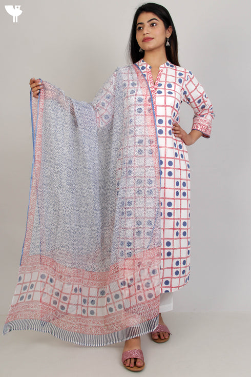 Bizzy Lizzy Kurta With Kota Doria Dupatta in Graphic Block Print
