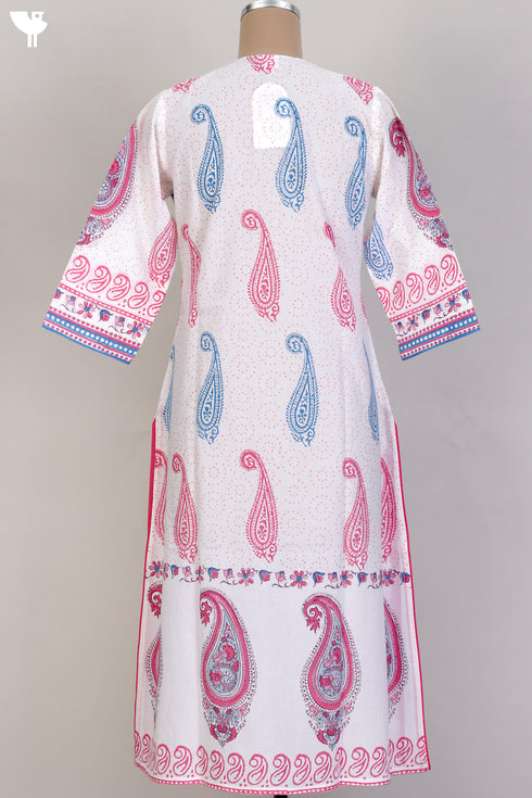 Cambric Cotton Kurta and Kota Doria Dupatta In Paisley Block Print