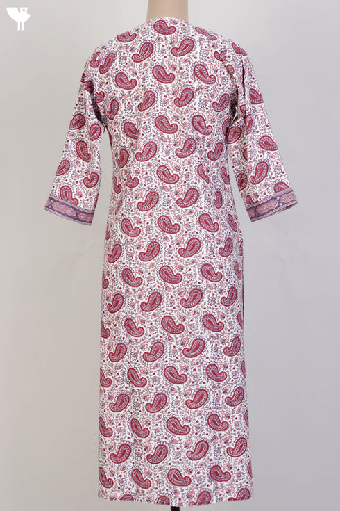 Cambric Cotton Kurta and Kota Doria Dupatta In PaisleyBlock Print
