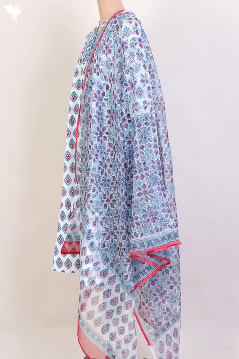 Cambric Cotton Kurta and Kota Doria Dupatta In GraphicBlock Print