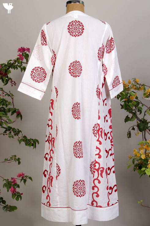 Cotton Cambric Anarkali & Kota Doria Dupatta Set in Red Print