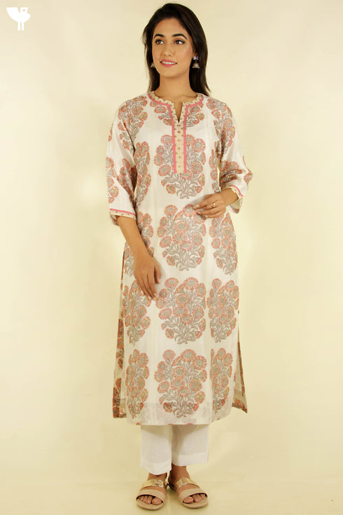 Maheshwari Silk Kurta With Dupatta In Floral Block Print