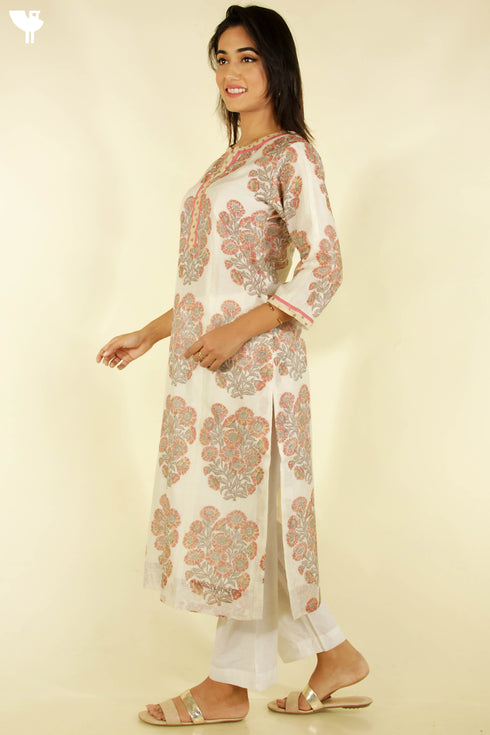 Maheshwari Silk Kurta With Dupatta In Floral Block Print