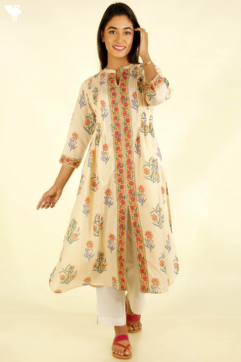 Cambric Cotton Kurta With Kota Dupatta In Floral Block Print