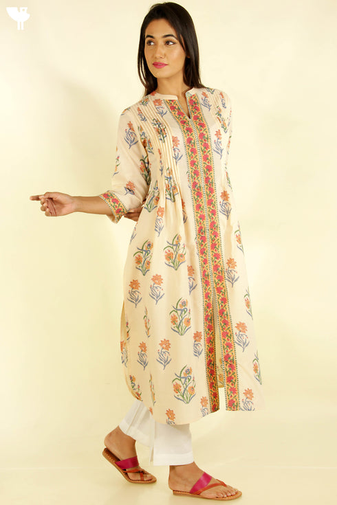 Cambric Cotton Kurta With Kota Dupatta In Floral Block Print