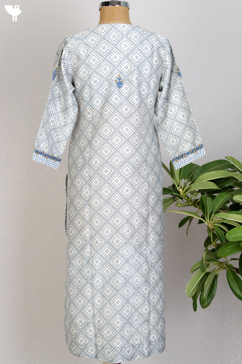 Chanderi Silk Kurta With Dupatta In Graphic Block Print