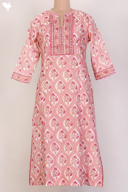 Chanderi Silk Kurta With Dupatta In Floral Block Print