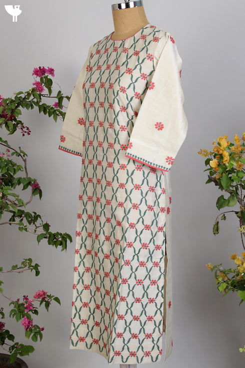 Chanderi Silk Kurta & Chanderi Silk Dupatta Set in Chikankari Embroidery