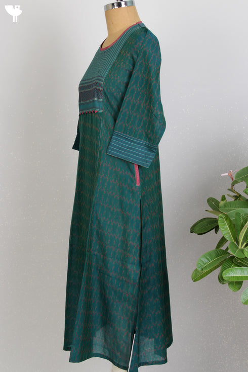 IKAT Kurta And Maheshwari Silk Dupatta Set in Graphic Block Print