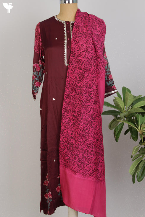 Satin Kurta And Cotton Silk Dupatta With Gota Patti Embroidery