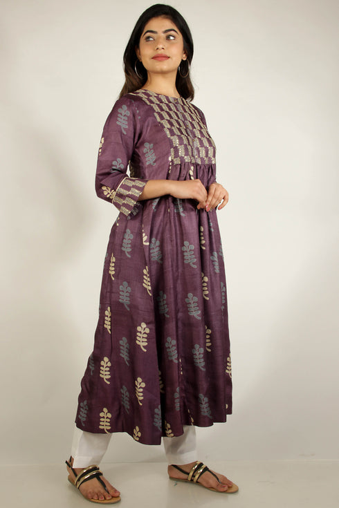 Tussar Silk Kurta With Cotton Silk Dupatta in Floral Block Print