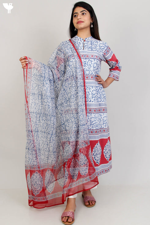 Bizzy Lizzy Kurta With Kota Doria Dupatta in Graphic Block Print