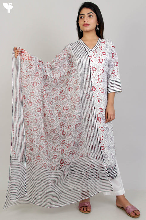 Bizzy Lizzy Kurta With Kota Doria Dupatta Set in Floral Block Print