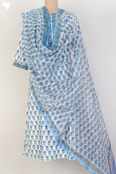 Bizzy Lizzy Kurta With Kota Doria Dupatta in FloralBlock Print