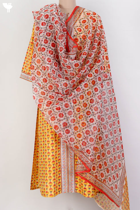 Bizzy Lizzy Kurta and Kota Doria Dupatta In Floral Block Print