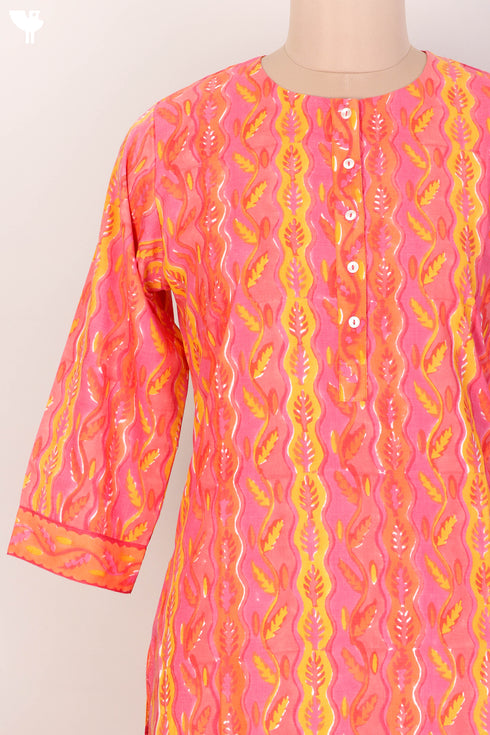 Bizzy Lizzy Kurta With Kota Doria Dupatta Set in Graphic Block Print