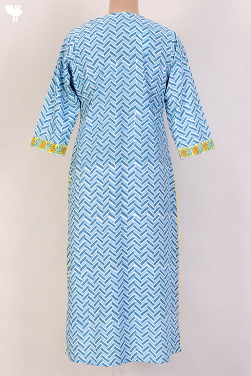 Bizzy Lizzy Kurta With Kota Doria Dupatta Set in Block Print
