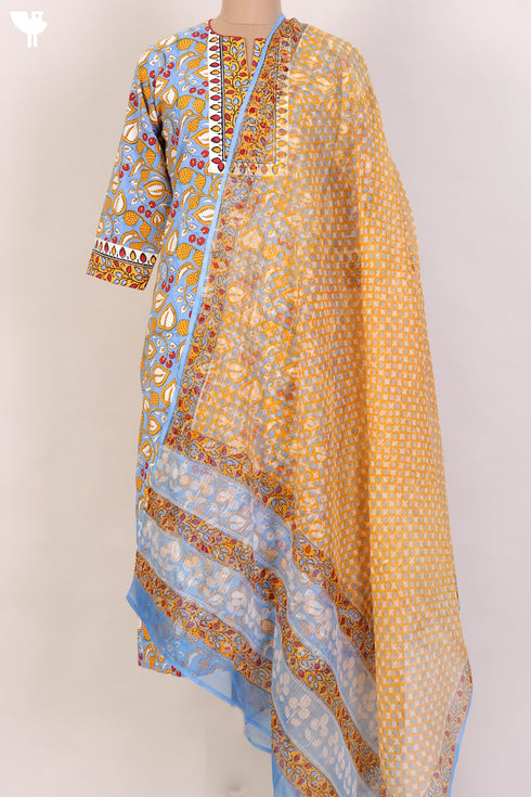 Bizzy Lizzy Kurta With Kota Doria Dupatta Set in Floral Block Print