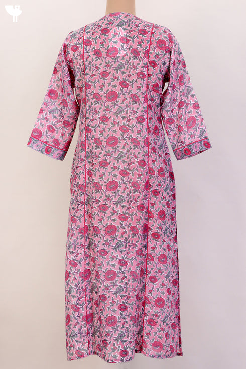Mulmul Cotton Kurta and Kota Doria Dupatta In Floral Block Print