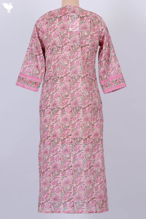 Mulmul Cotton Kurta and Kota Doria Dupatta In Floral Block Print