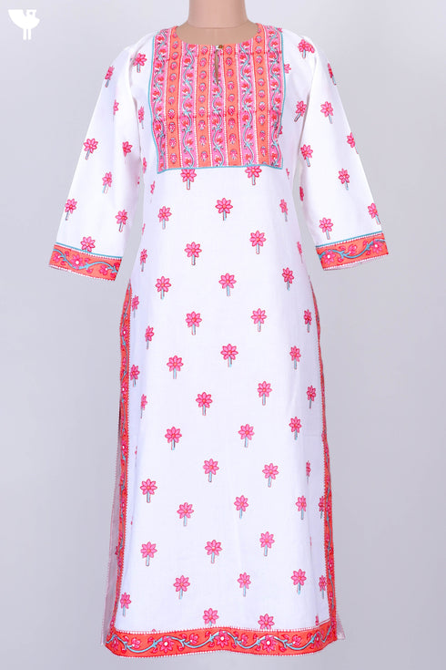 Cambric Cotton Kurta With Kota DoriaDupatta In Floral Block Print